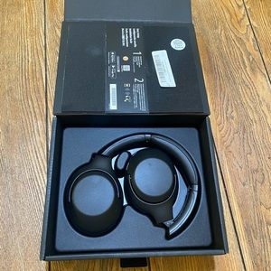 Sony Bluetooth headphones